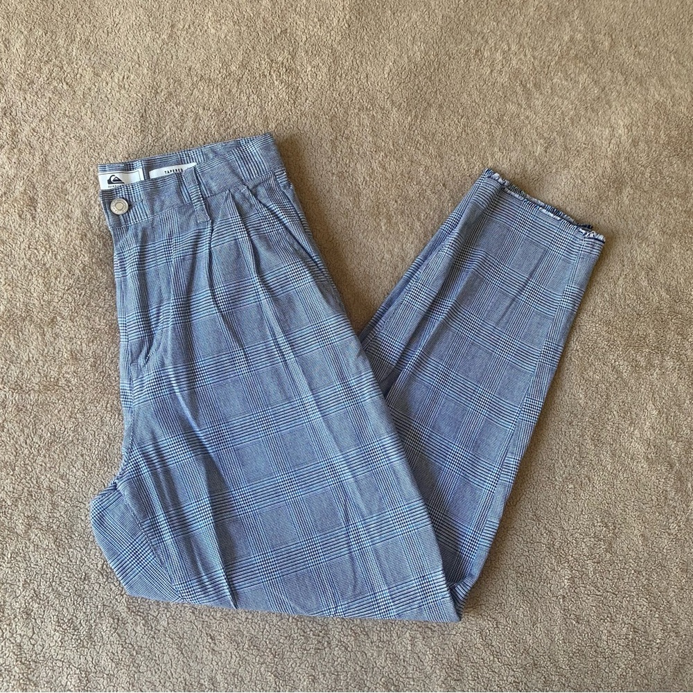 Quicksilver Women’s Gray Plaid Tapered Cutoff Pants